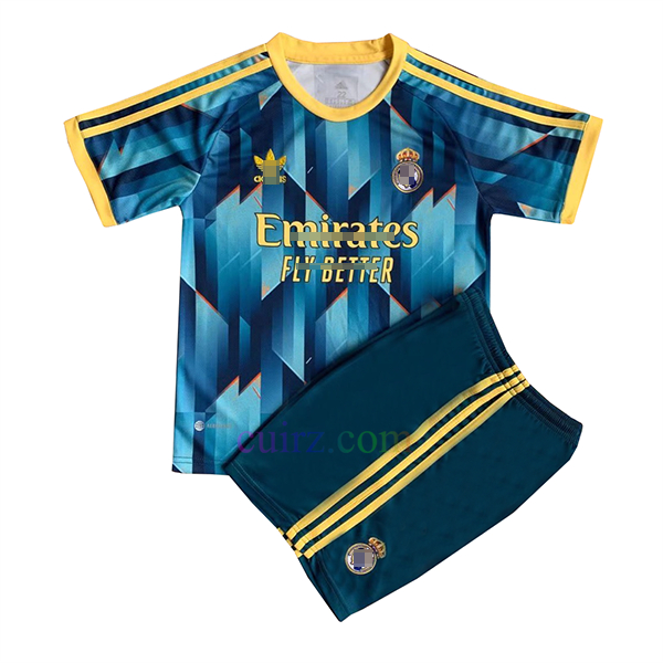 Pantalón y Camiseta Edición Conceptual Real Madrid 2022/23 para Niños | Cuirz 3