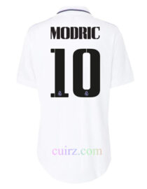 Pantalón y Camiseta Real Madrid 1ª Equipación 2022/23 para Niños Casemiro | Cuirz 2