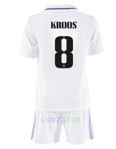 Kroos Pantalón y Camiseta Real Madrid 1ª Equipación 2022/23 para Niños | Cuirz