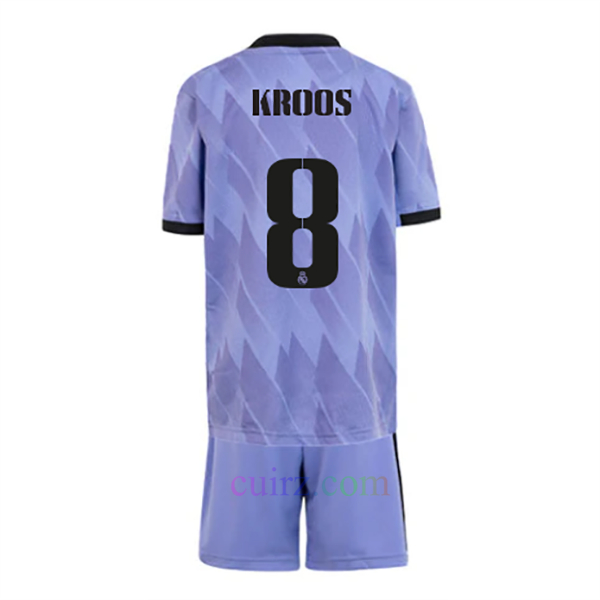 Kroos Pantalón y Camiseta Real Madrid 2ª Equipación 2022/23 para Niños | Cuirz 3