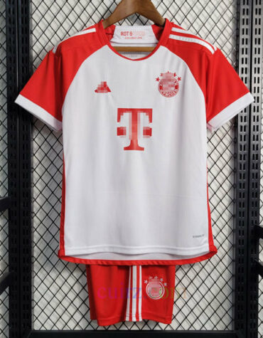 Pantalón y Camiseta Bayern de Múnich 1ª Equipación 2023 2024 Niños