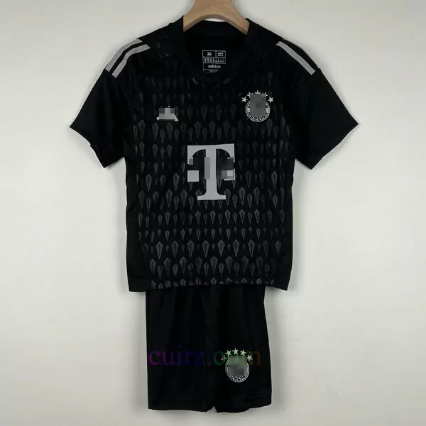 Pantalón y Camiseta de Portero Bayern 2023 2024 para Niños | Cuirz 3